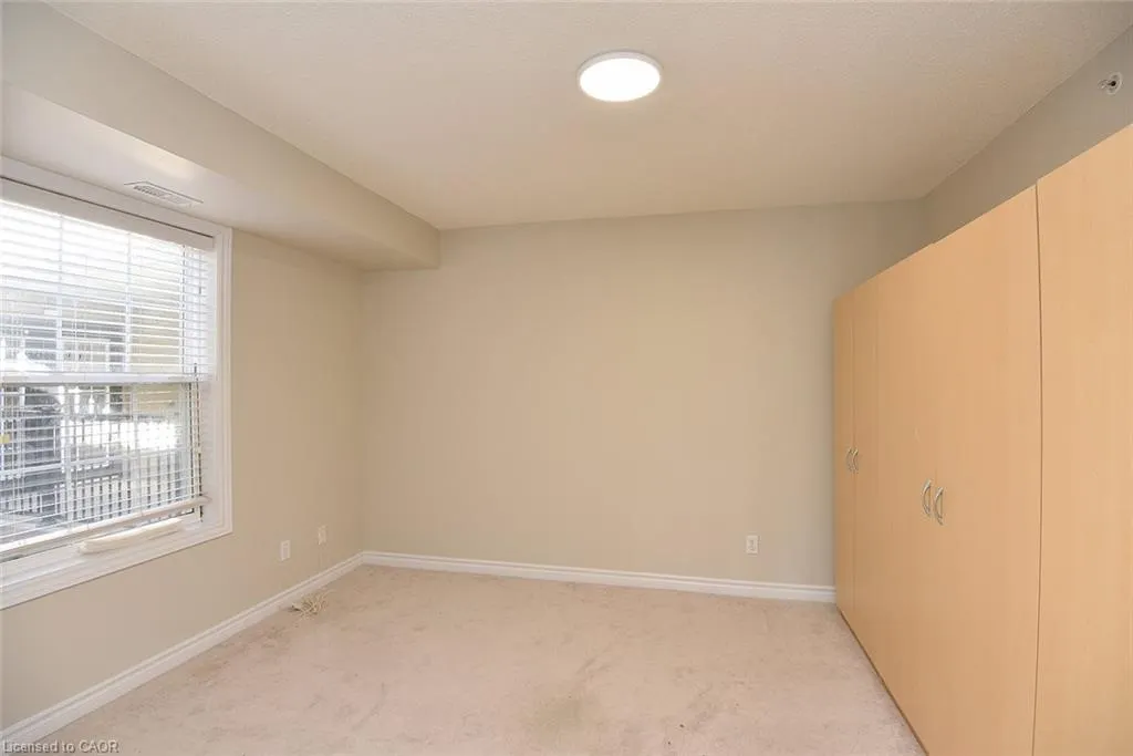 2085 Appleby Line #412