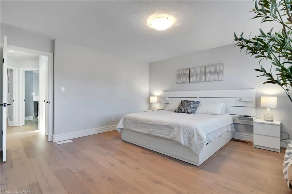 343 Steepleridge Street