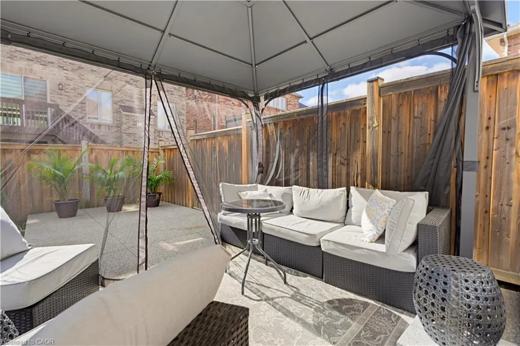 58 Summerberry Way