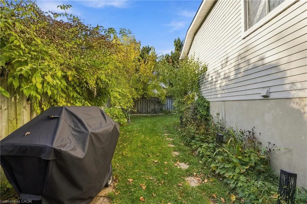 427A Dayna Crescent
