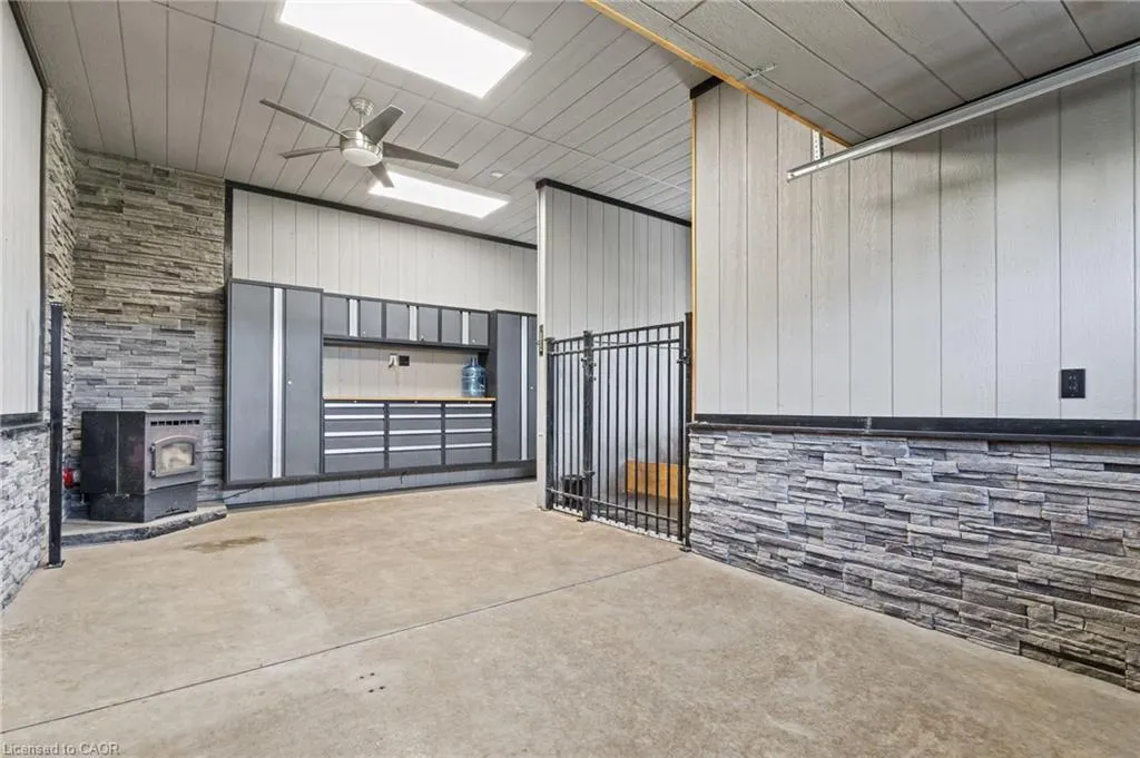 455 Bell Road