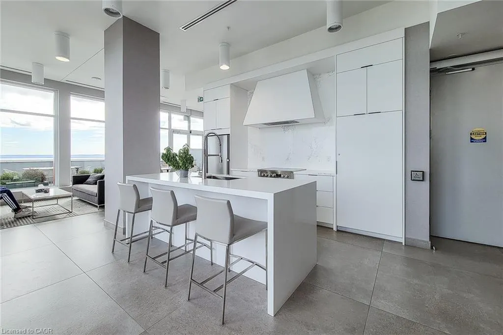 500 Brock Avenue #909