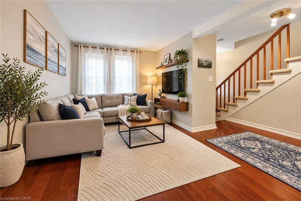 42 Hess Street N