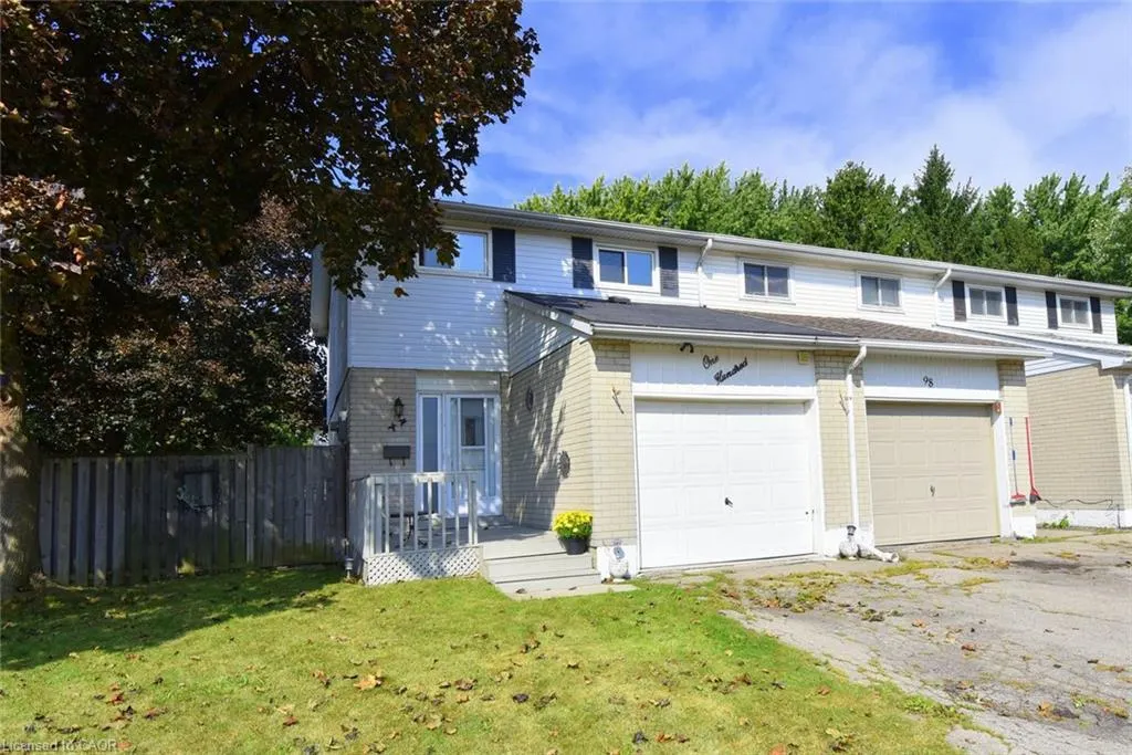 100 Golden Orchard Drive