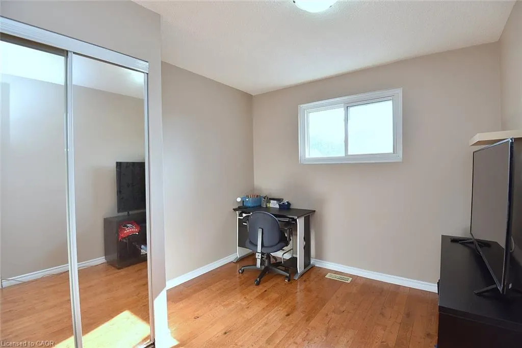 100 Golden Orchard Drive