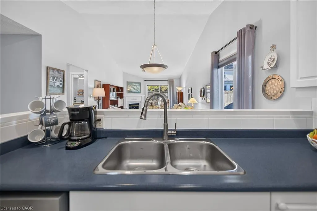 303 Central Avenue #5