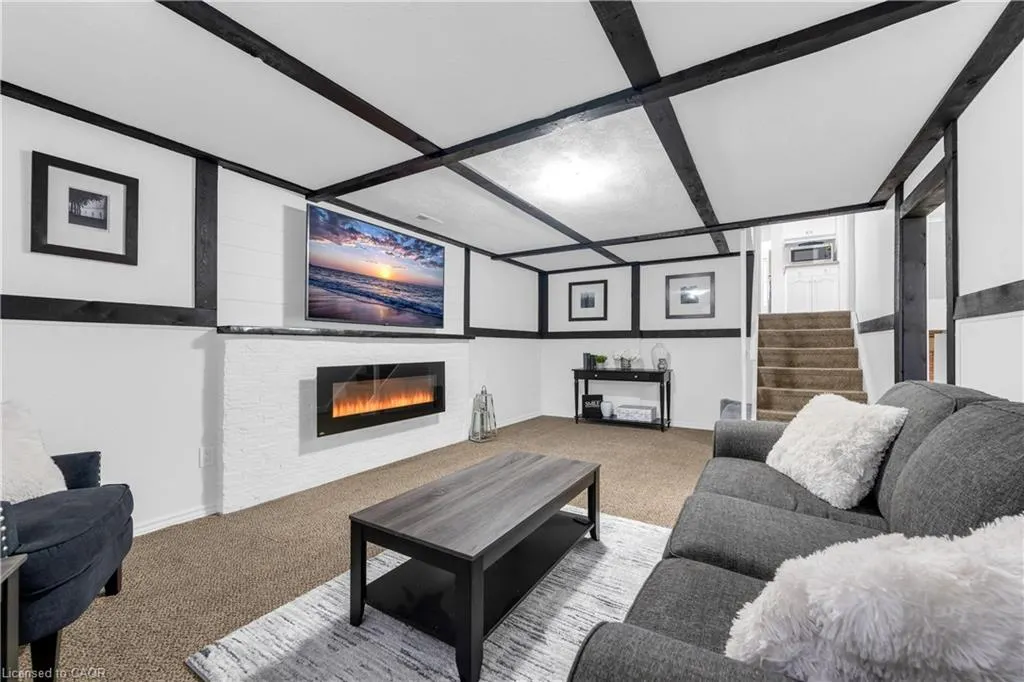 91 Guildwood Drive