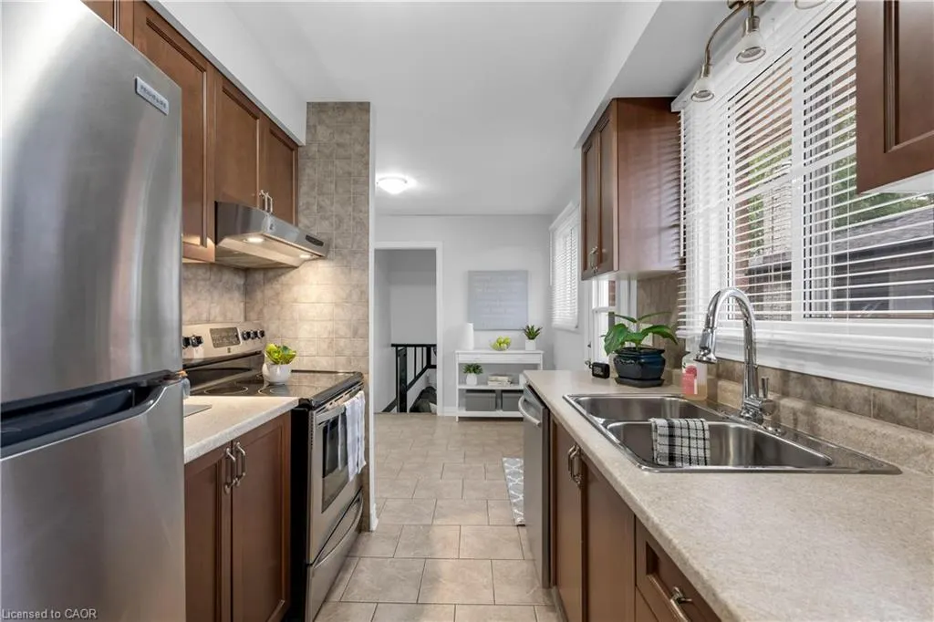 91 Guildwood Drive