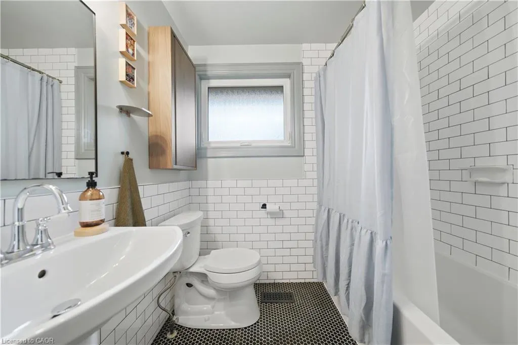 171 West 25th Street