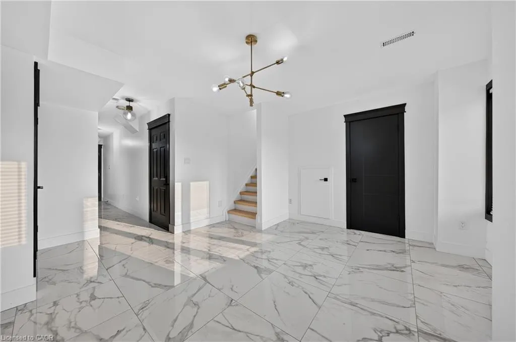 5090 Fairview Street #50