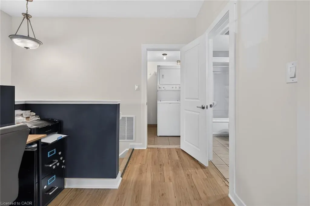 49 Ontario Street #15