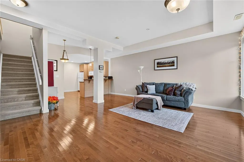 49 Ontario Street #15