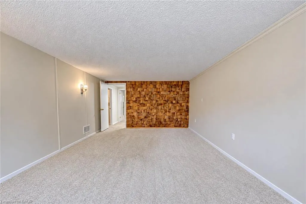 27 Alto Drive