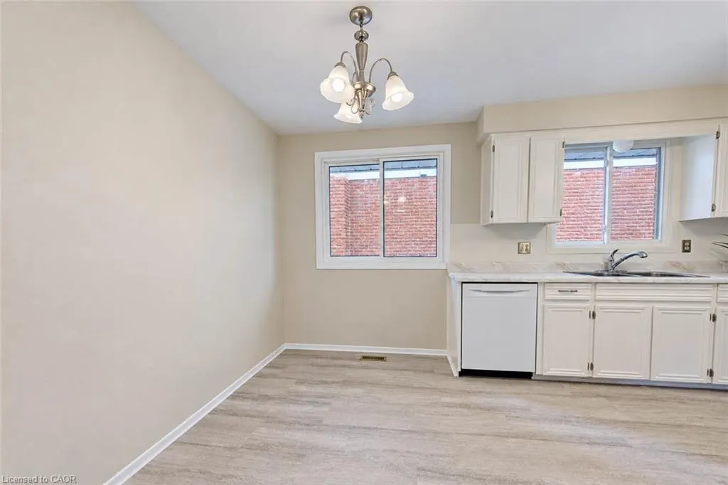 27 Alto Drive