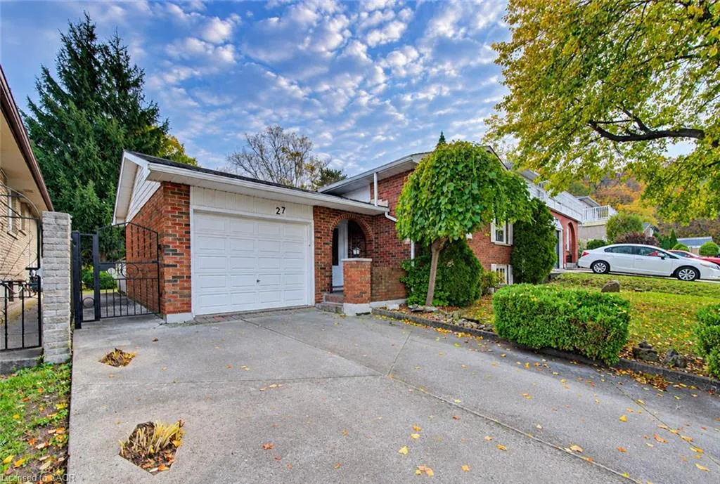 27 Alto Drive