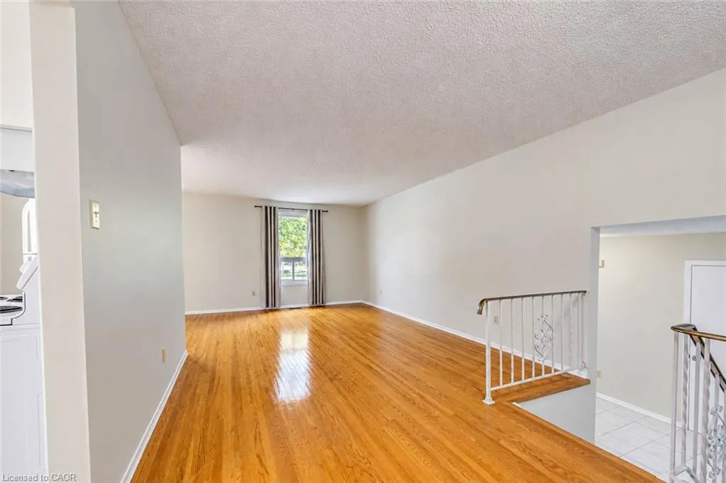 27 Alto Drive