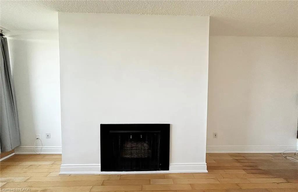 20 Speers Road #1004