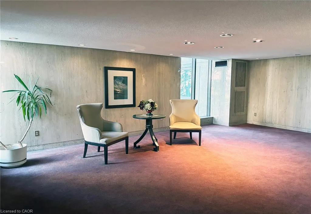 20 Speers Road #1004