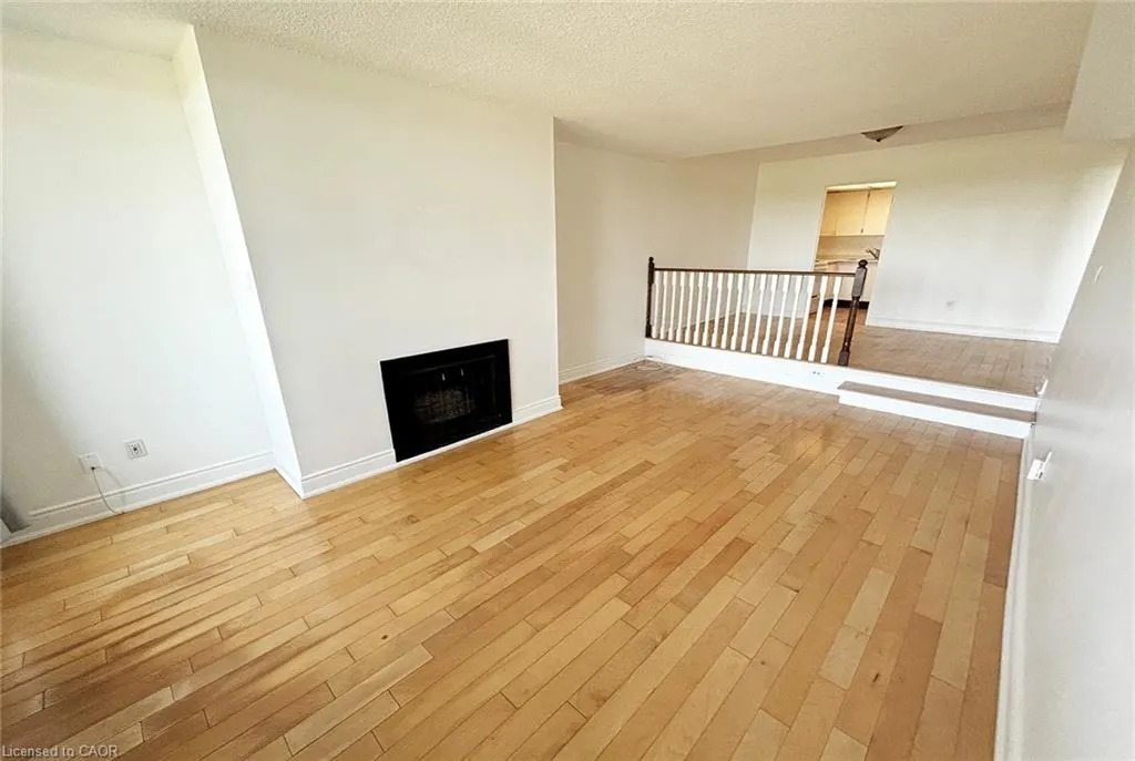 20 Speers Road #1004