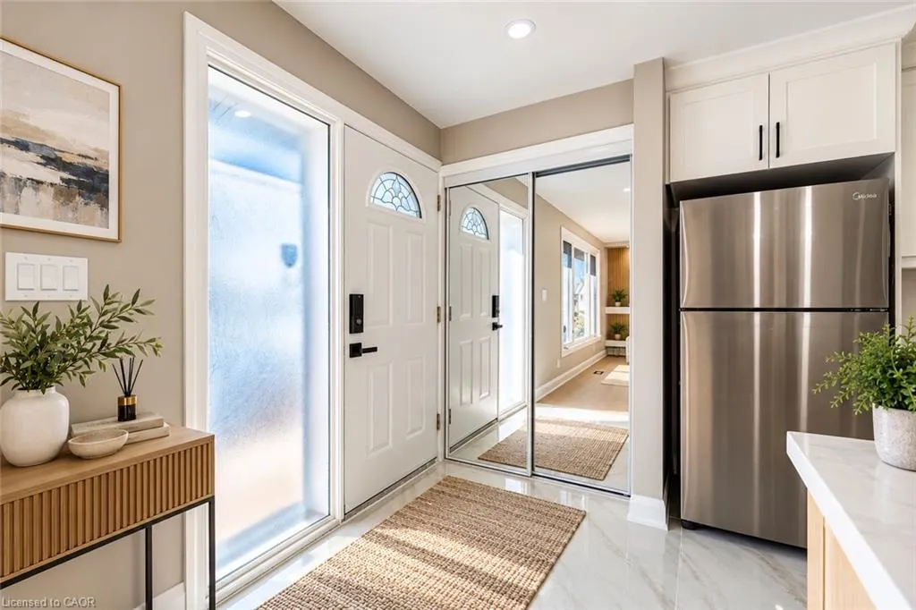 135 Nugent Drive #Upper