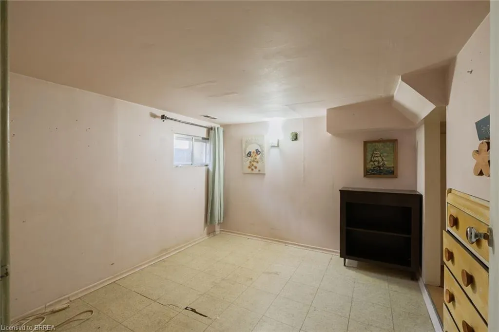 47 Hill Avenue