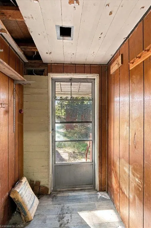 82 Norfolk Avenue