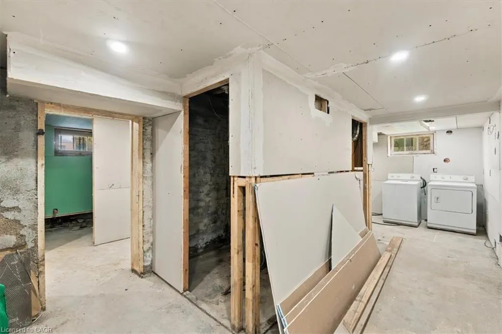 82 Norfolk Avenue