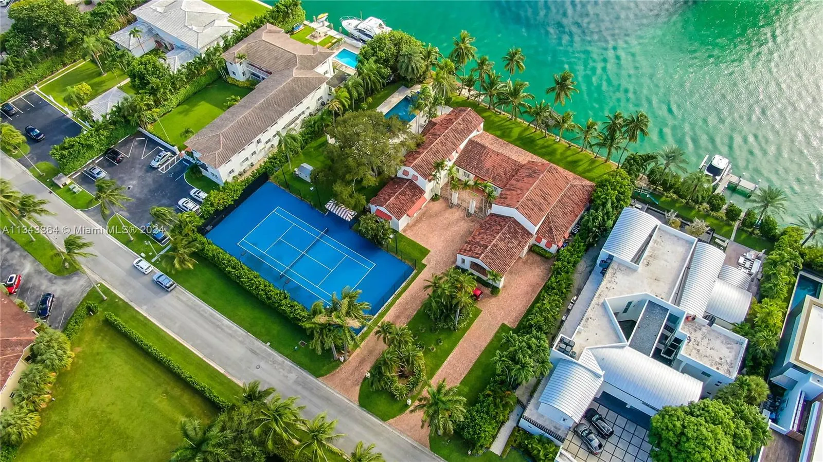44 Bal Bay Dr