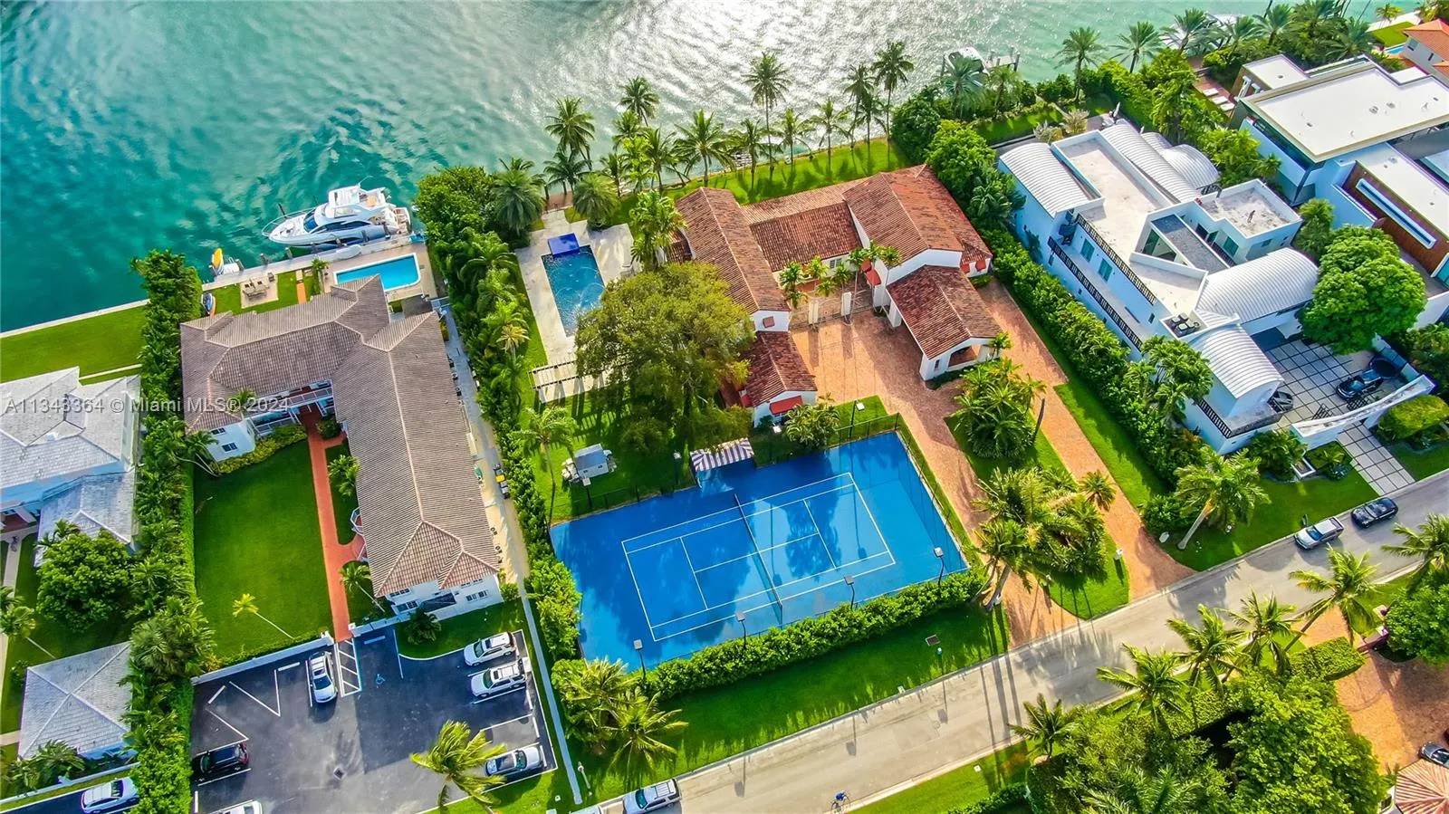 44 Bal Bay Dr