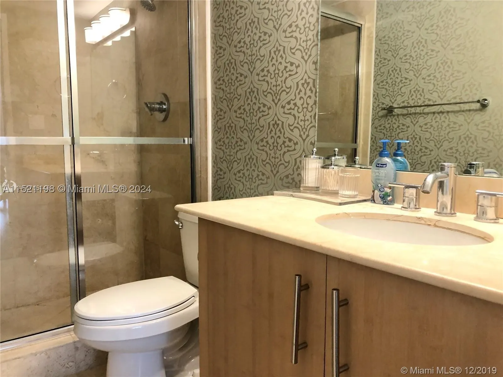 10275 Collins Ave #230