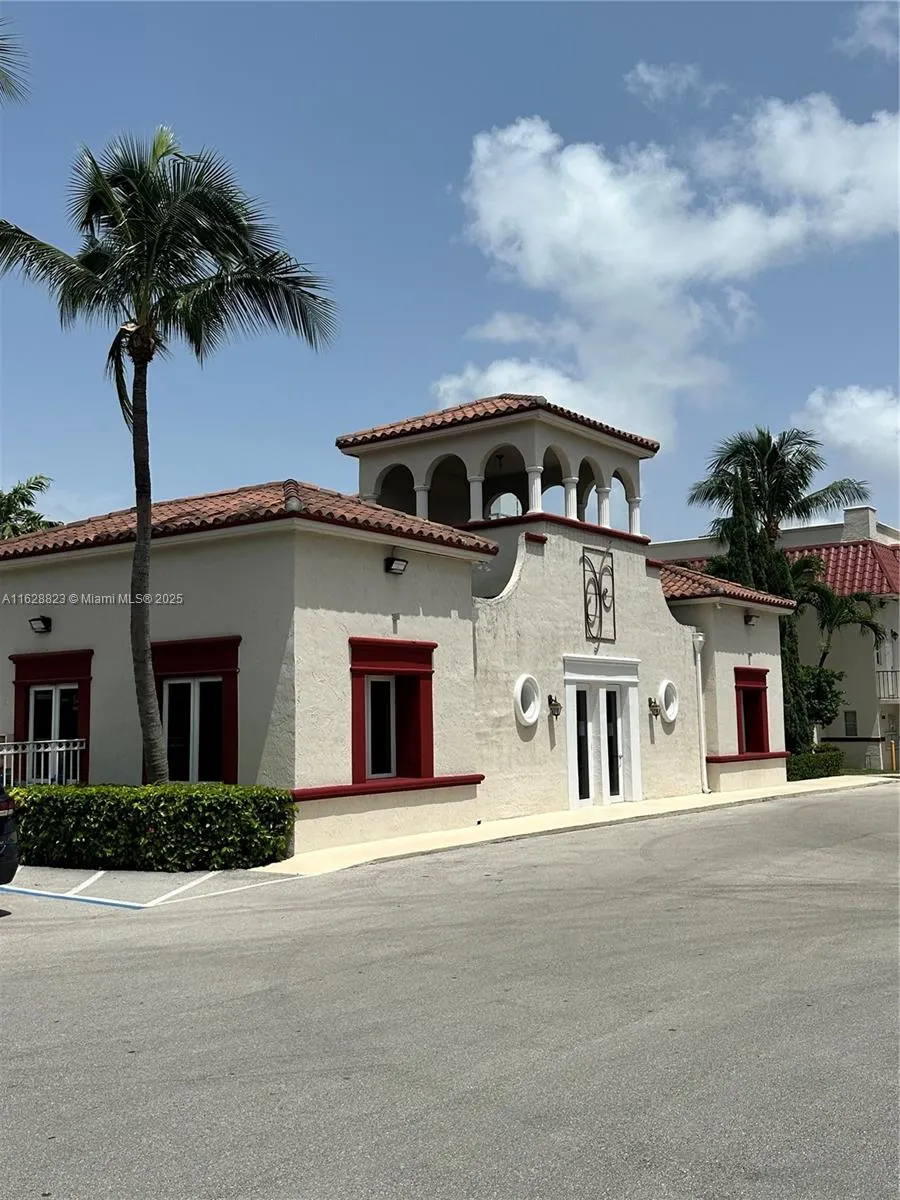 8600 SW 67th Ave, #908