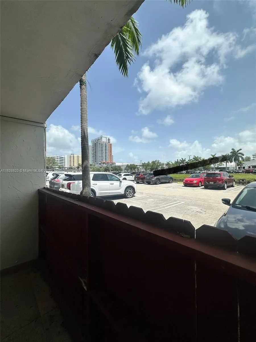 8600 SW 67th Ave, #908