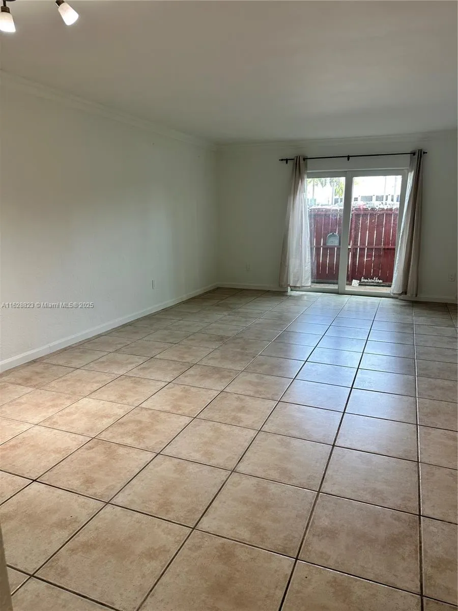 8600 SW 67th Ave, #908