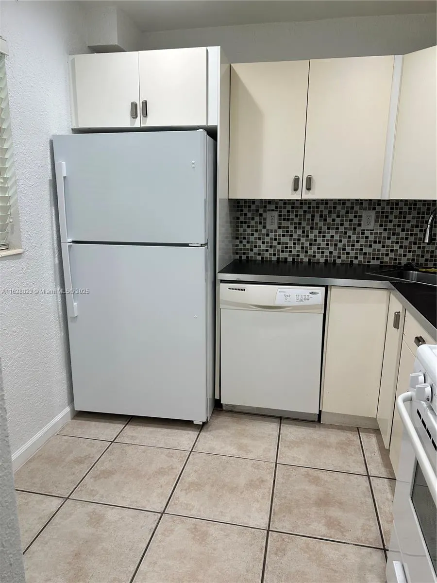 8600 SW 67th Ave, #908