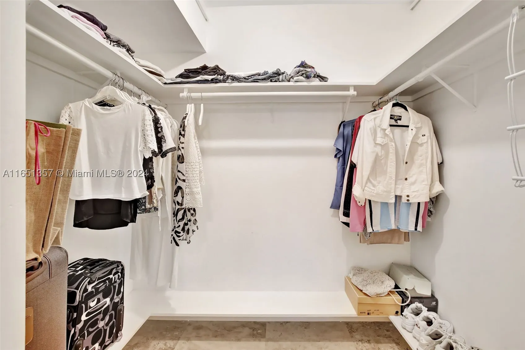 9801 Collins Ave #3T