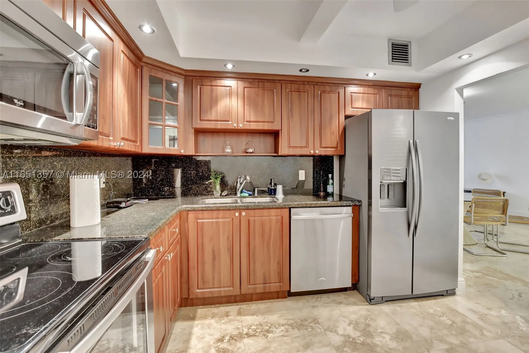9801 Collins Ave #3T