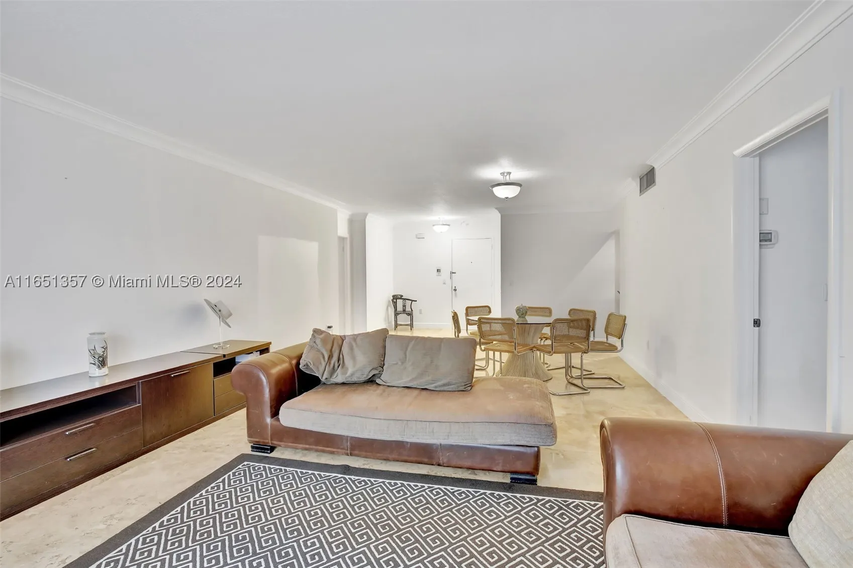 9801 Collins Ave #3T