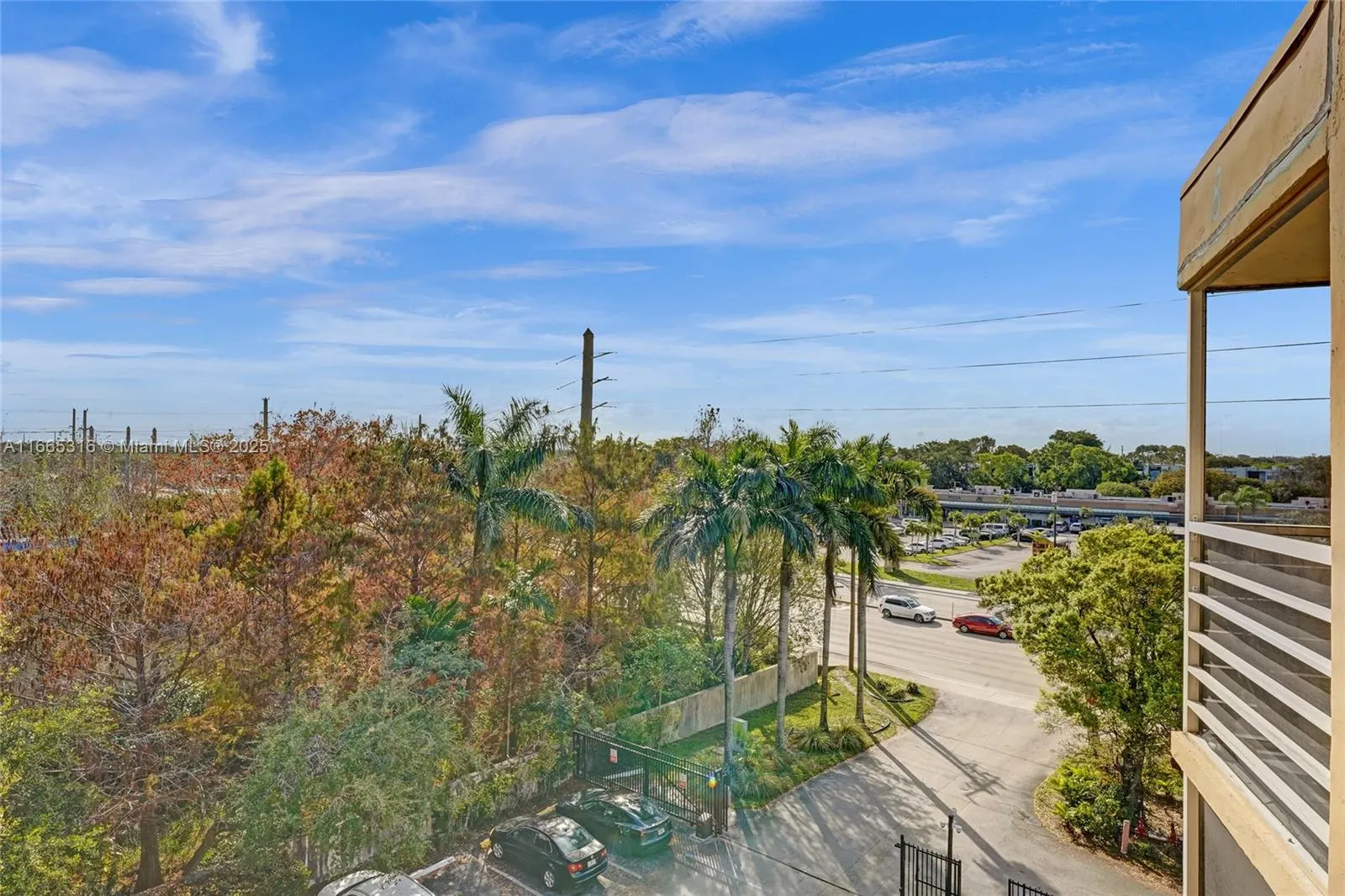 4111 Stirling Rd, #502
