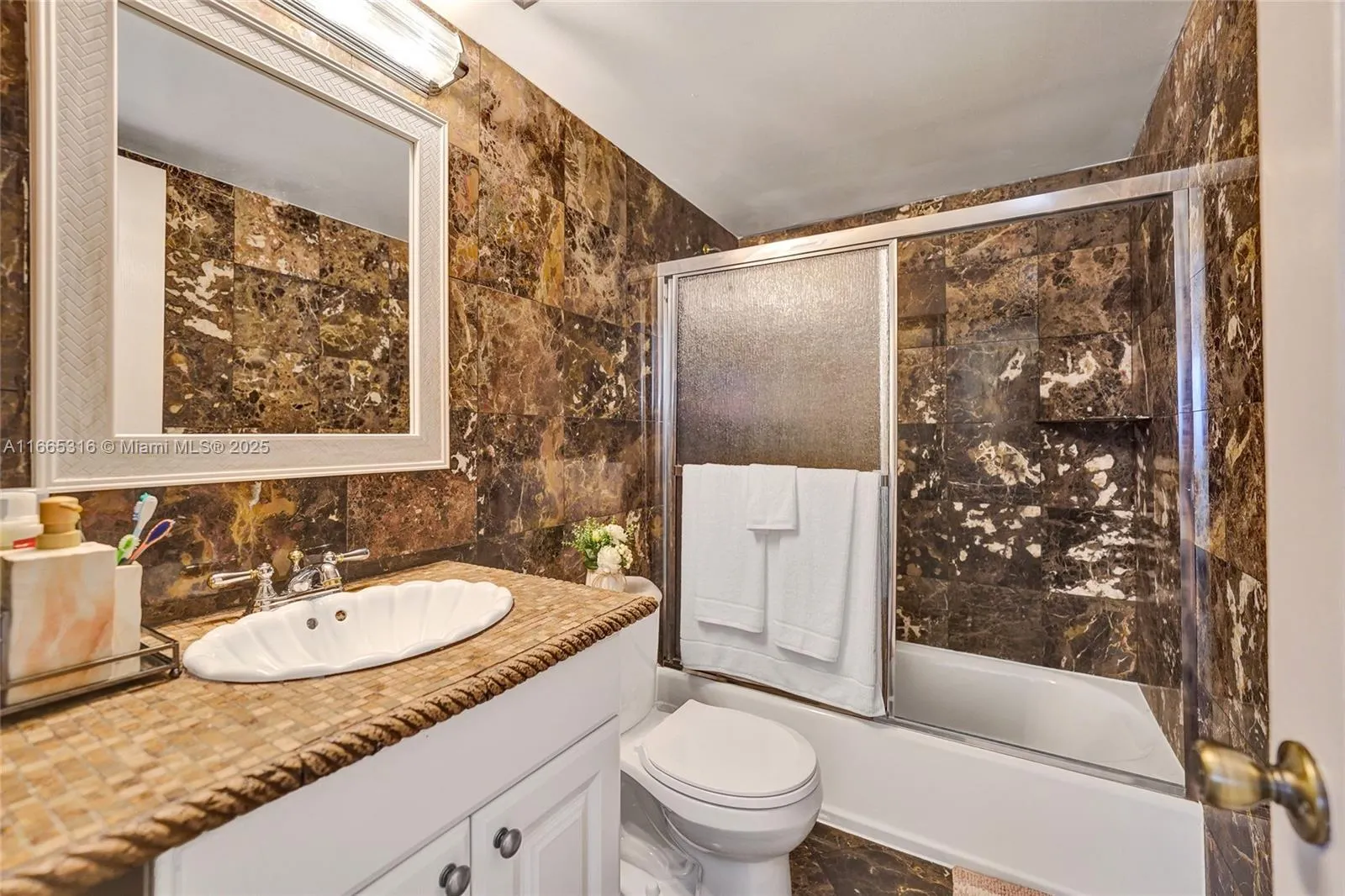 4111 Stirling Rd, #502