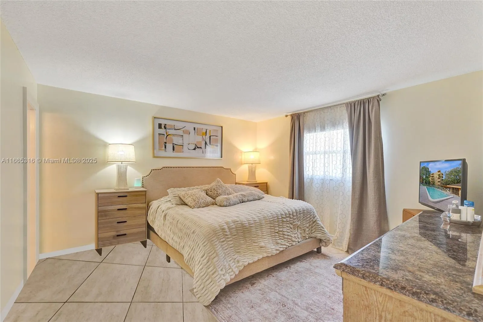 4111 Stirling Rd, #502