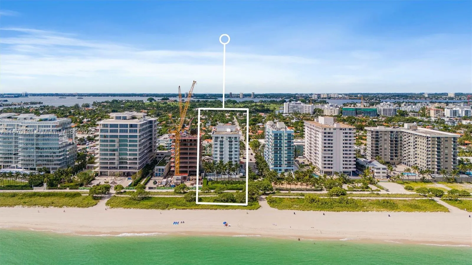 9195 Collins Ave, #1104