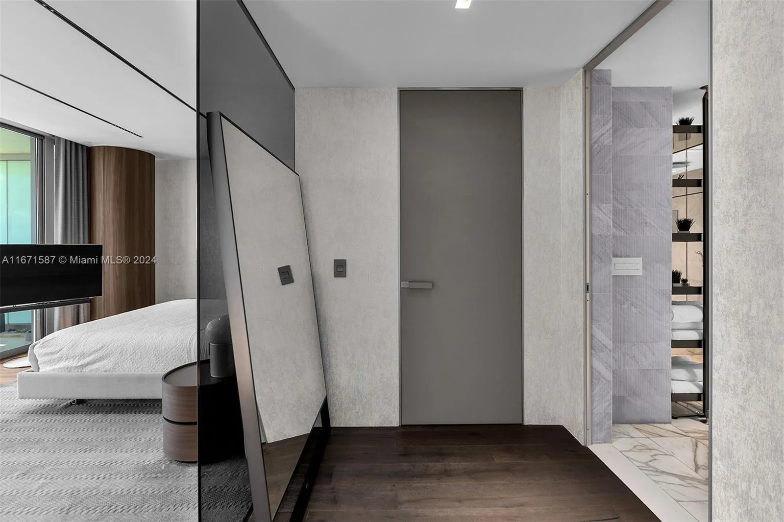 10203 Collins Ave, #1403