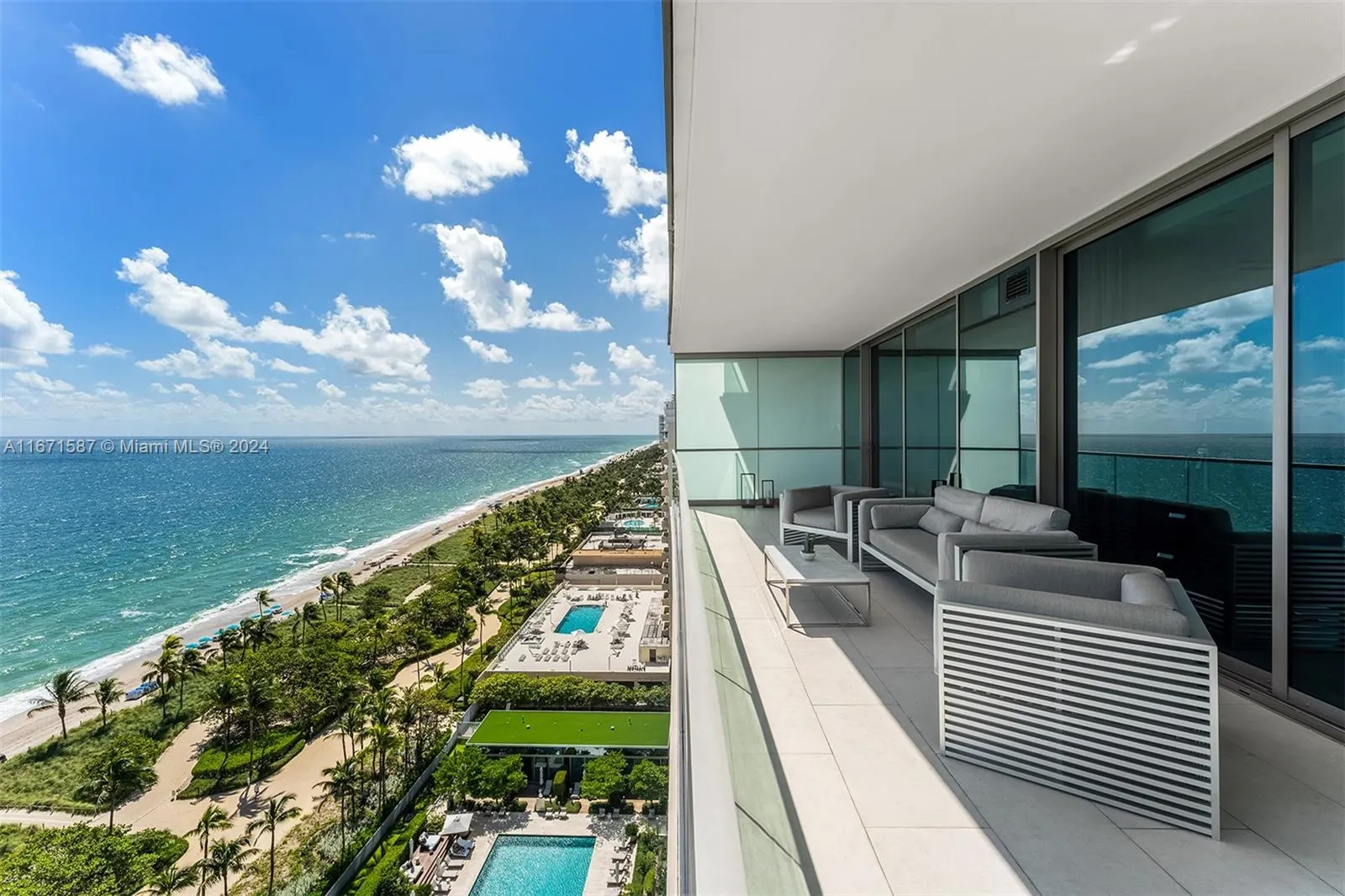 10203 Collins Ave, #1403