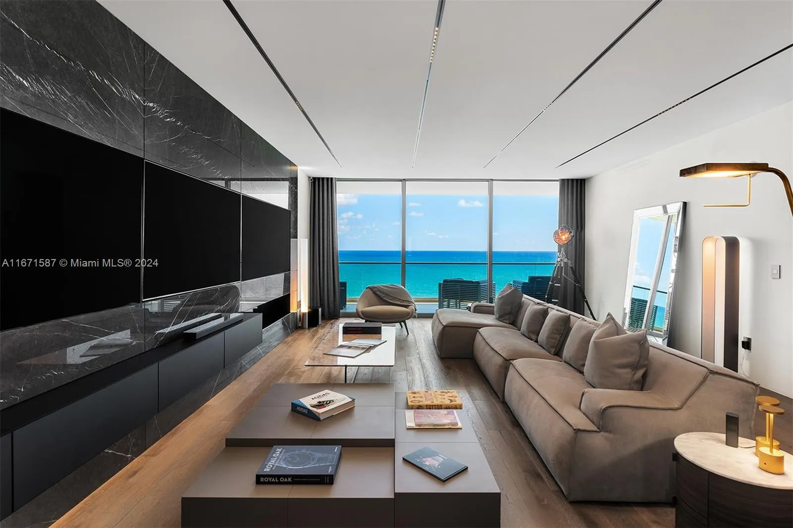 10203 Collins Ave, #1403