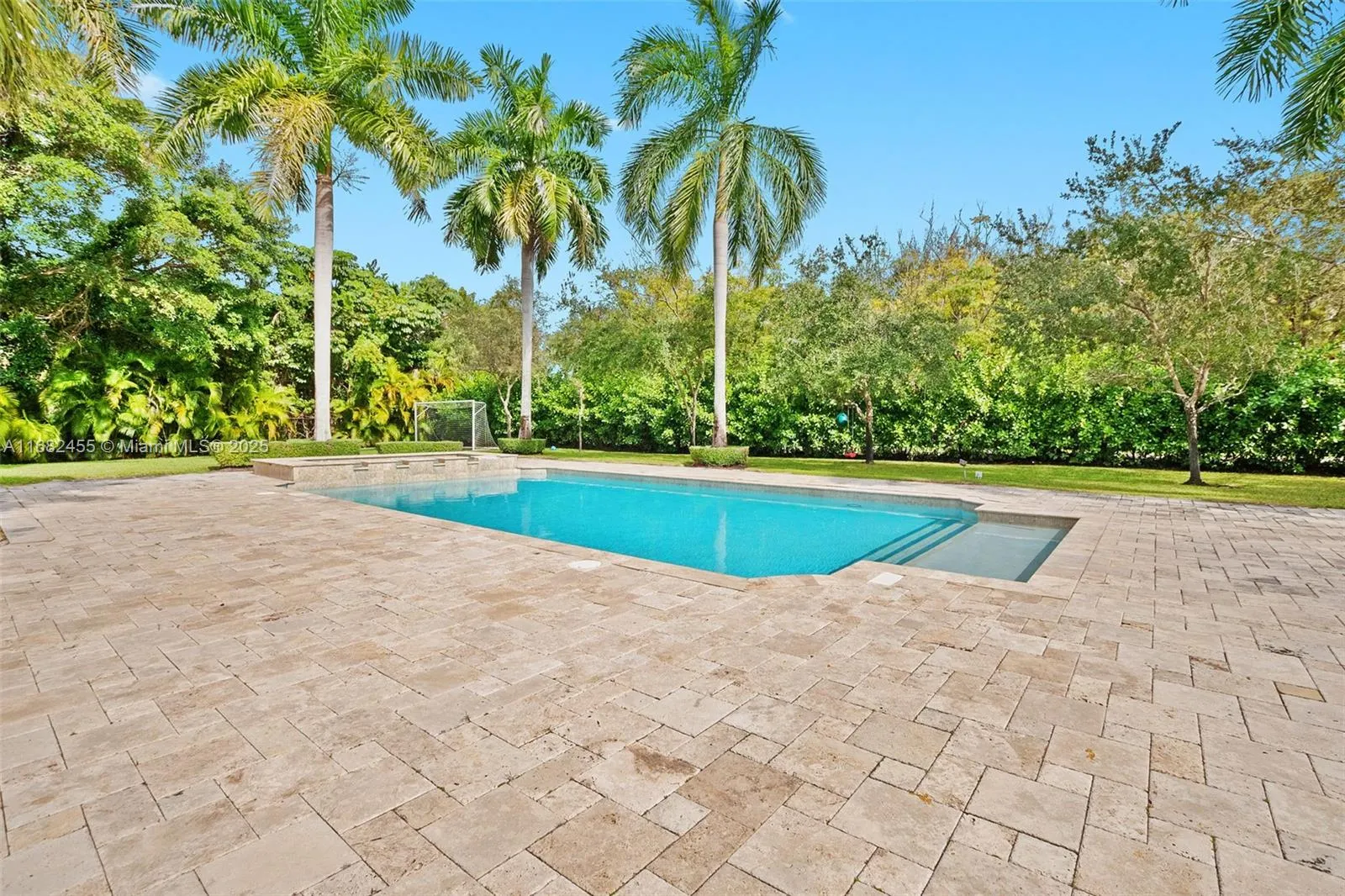 5901 Rolling Road Dr