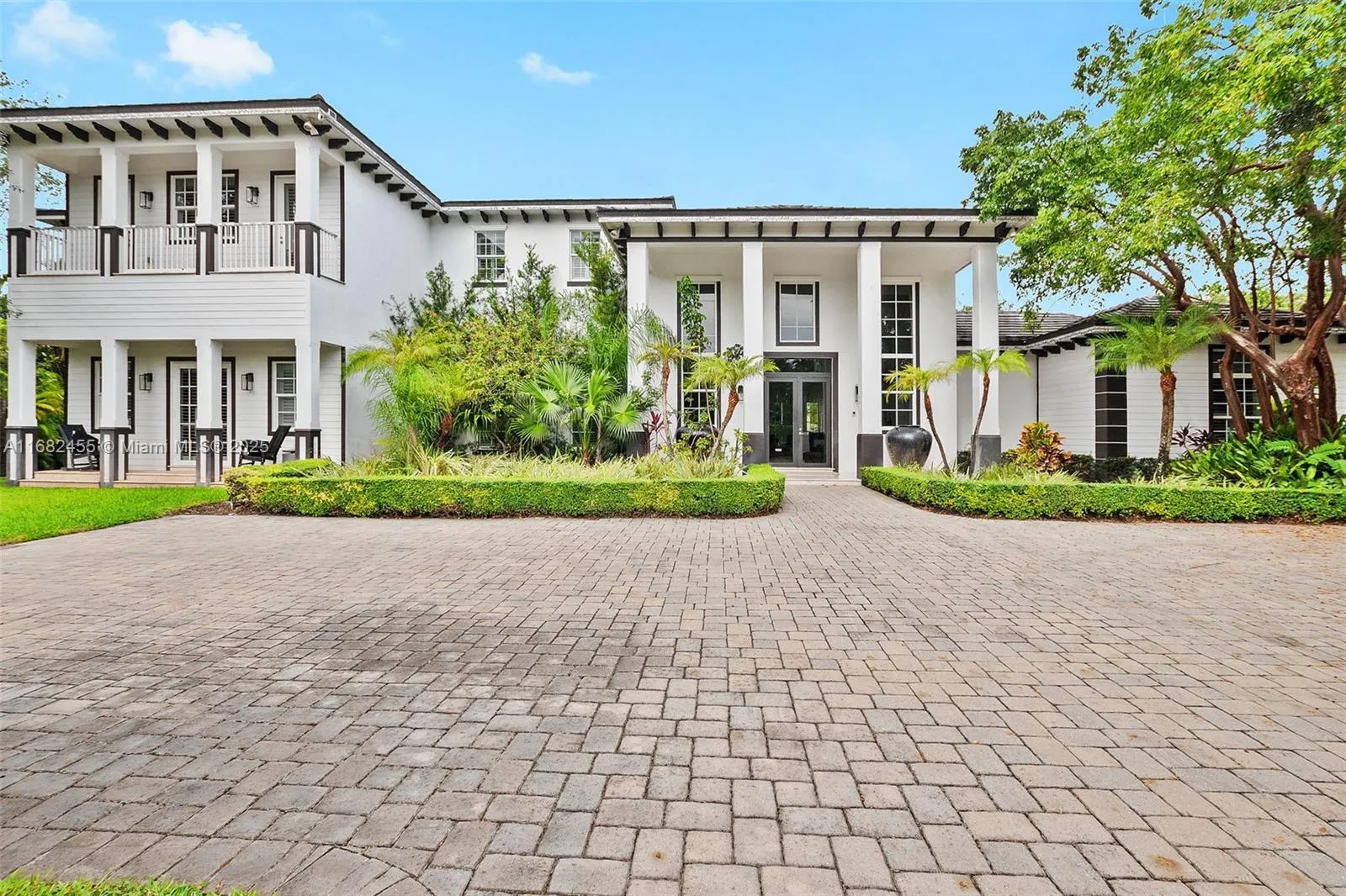 5901 Rolling Road Dr