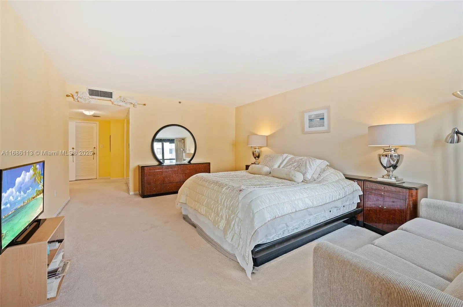 10175 Collins Ave, #1003