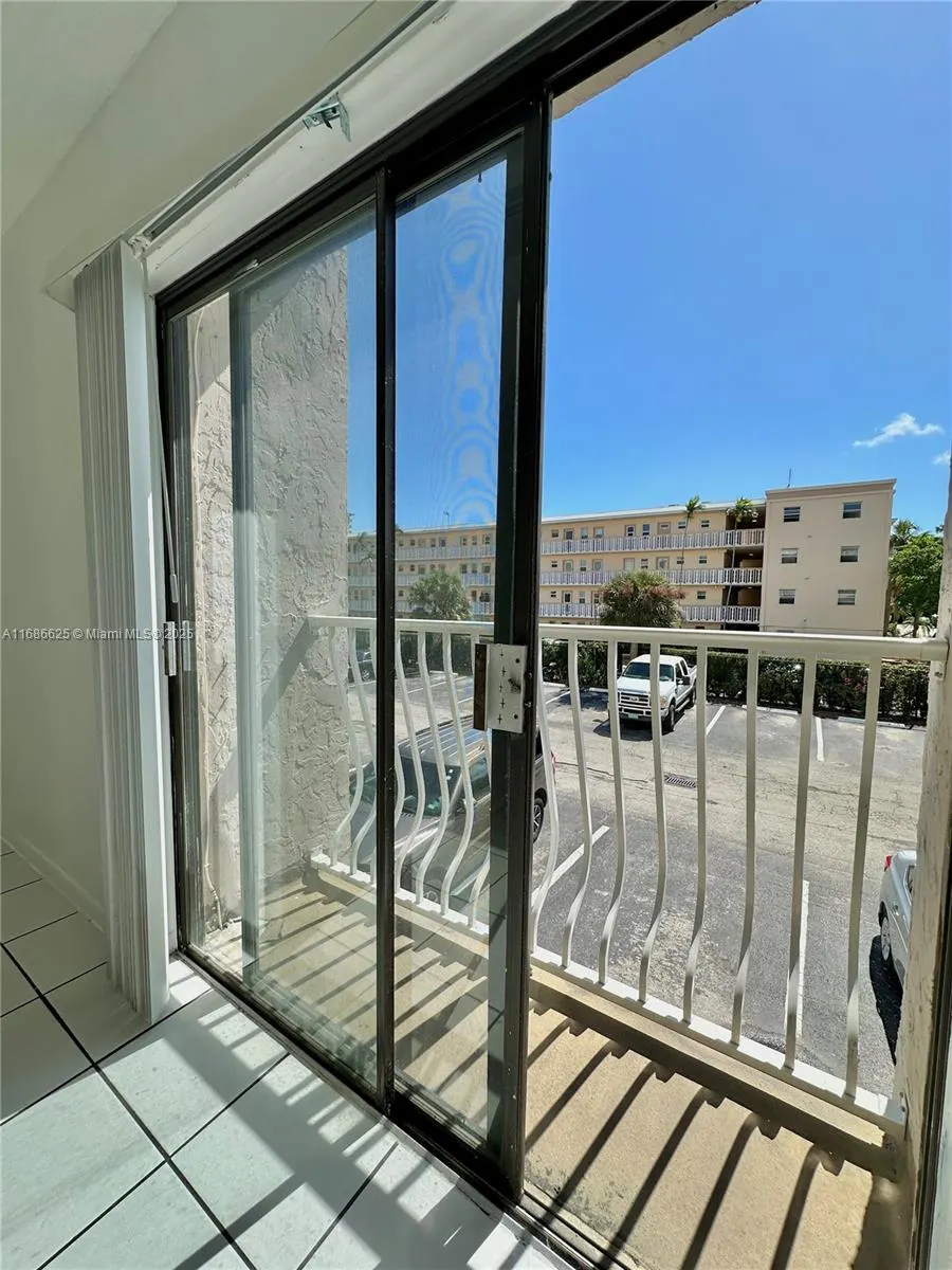 500 NE 2nd St, #223