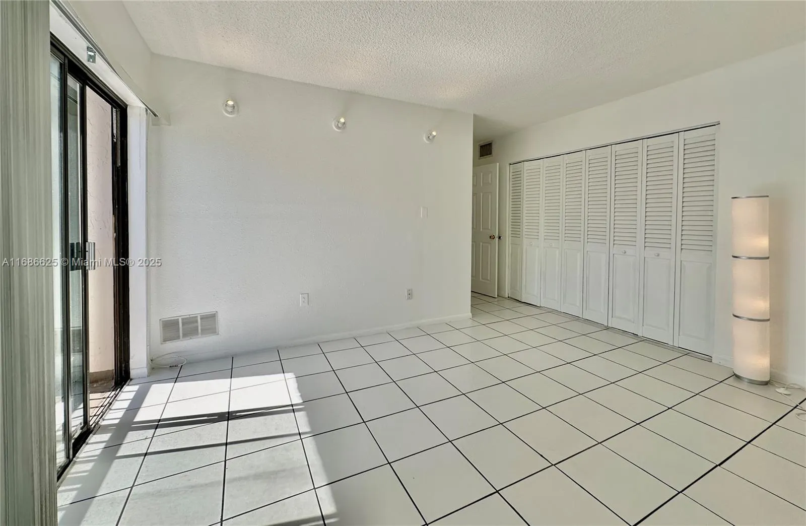 500 NE 2nd St, #223