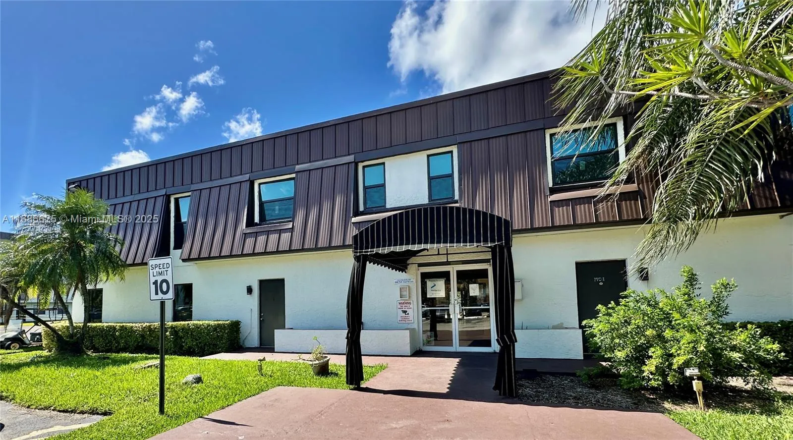 500 NE 2nd St, #223